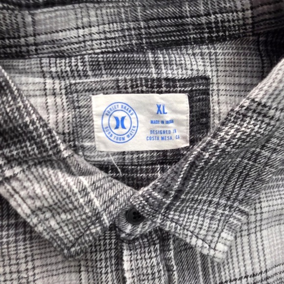 Hurley Mens XL Grey Plaid Flannel Long Sleeve Button Down Shirt HFA21SMT-02794 - Picture 3 of 7